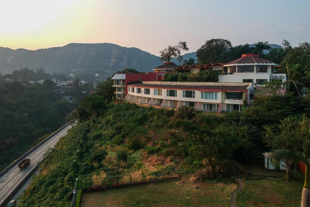 The Dukes Retreat Khandala Лонавала Екстериор снимка