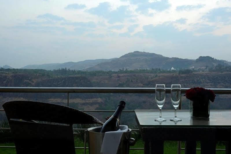 The Dukes Retreat Khandala Лонавала Екстериор снимка